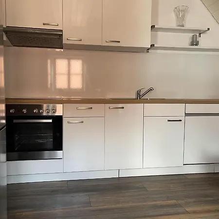 Neu! Moderne Ferienwohnung *